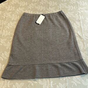Ladies Chassagnard Skirt.